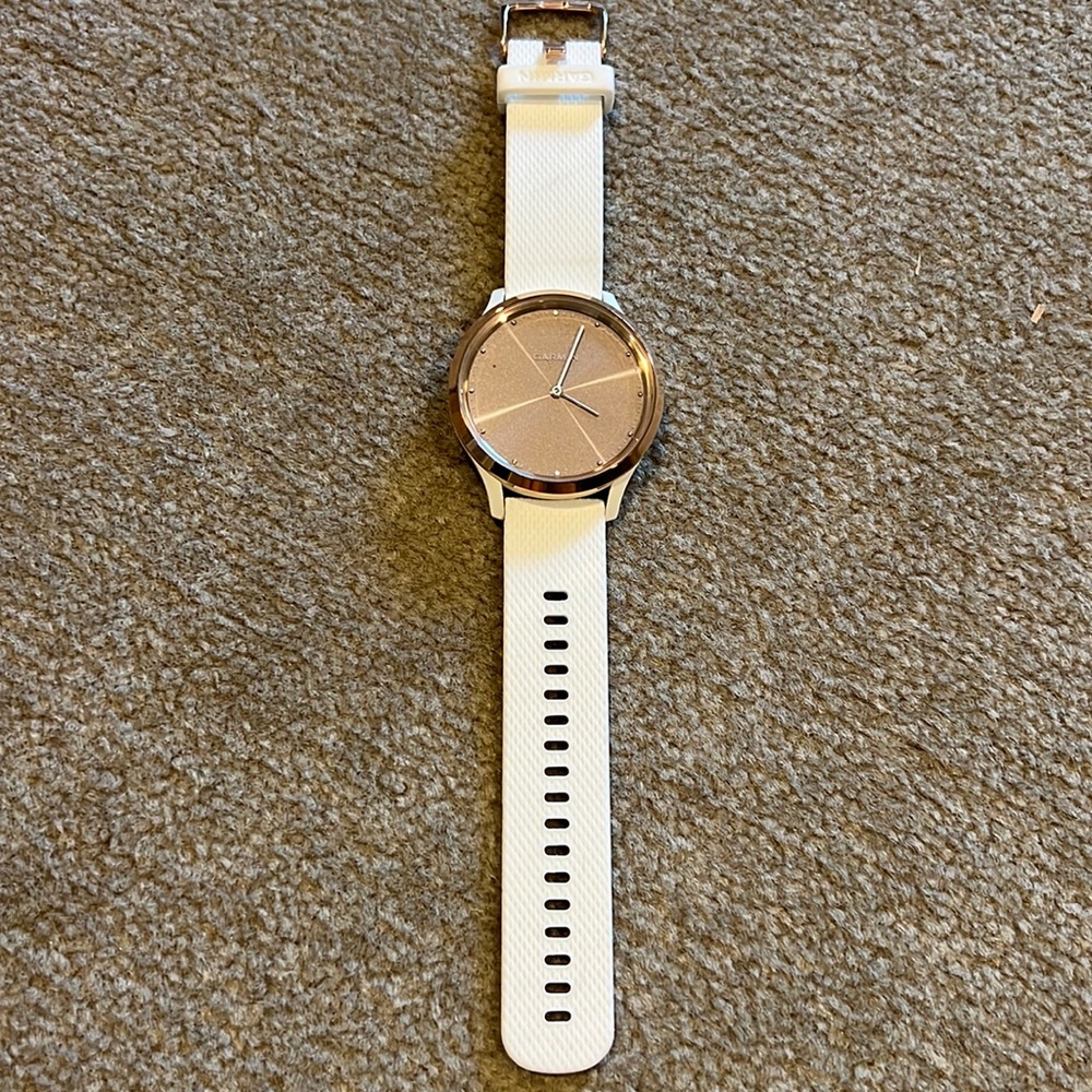 Beautiful Garmin Smartwatch